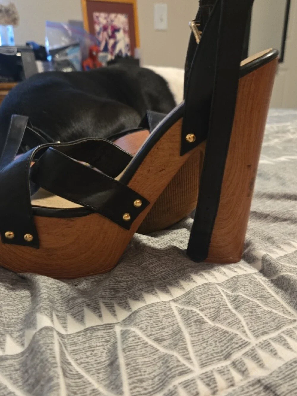 JustFab chic black